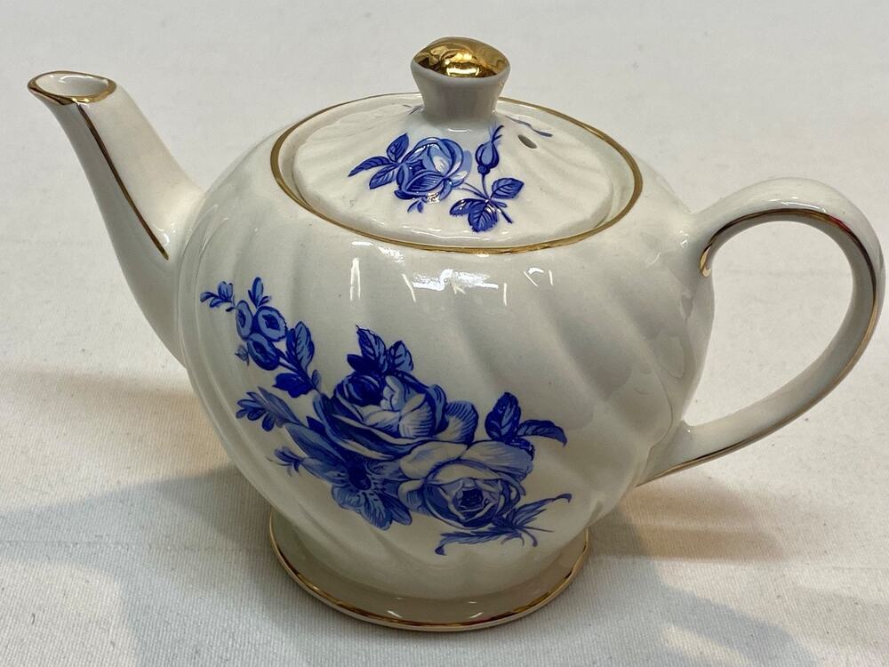 Windsor England Blue White Floral Teapot Individual Size Gold Trim